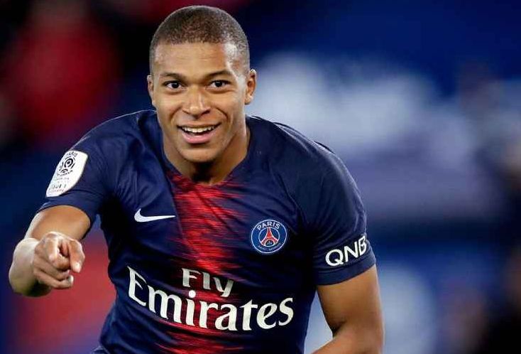 在这场充满 在这场充满