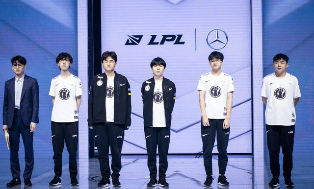 正赛首日 正赛首日