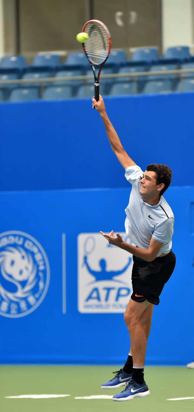 努贝尔：完成德国队首秀后鲍曼祝贺了我，我也很期待他的首秀